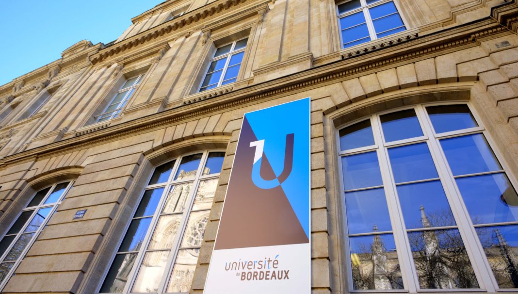 Universita di Bordeaux - apertura