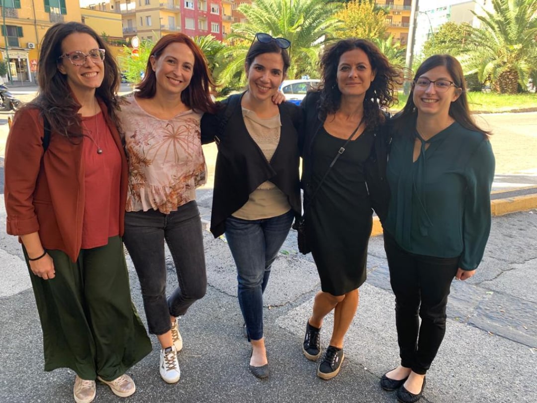 Il team di ricercatrici (da sinistra verso destra): Raffaella Striani, Silvia Colella, Aurora Rizzo, Carola Esposito Corcione e Antonella Giuri