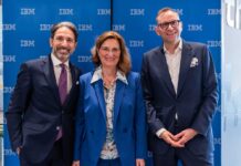 Stefano Rebattoni, Presidente e AD di IBM, Tiziana Tornaghi, Managing Partner di IBM Consulting, Sebastian Krause, Senior vice president e Chief Revenue Officer di IBM
