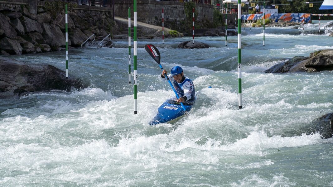 Apertura Canoa Ivrea Axis DEF