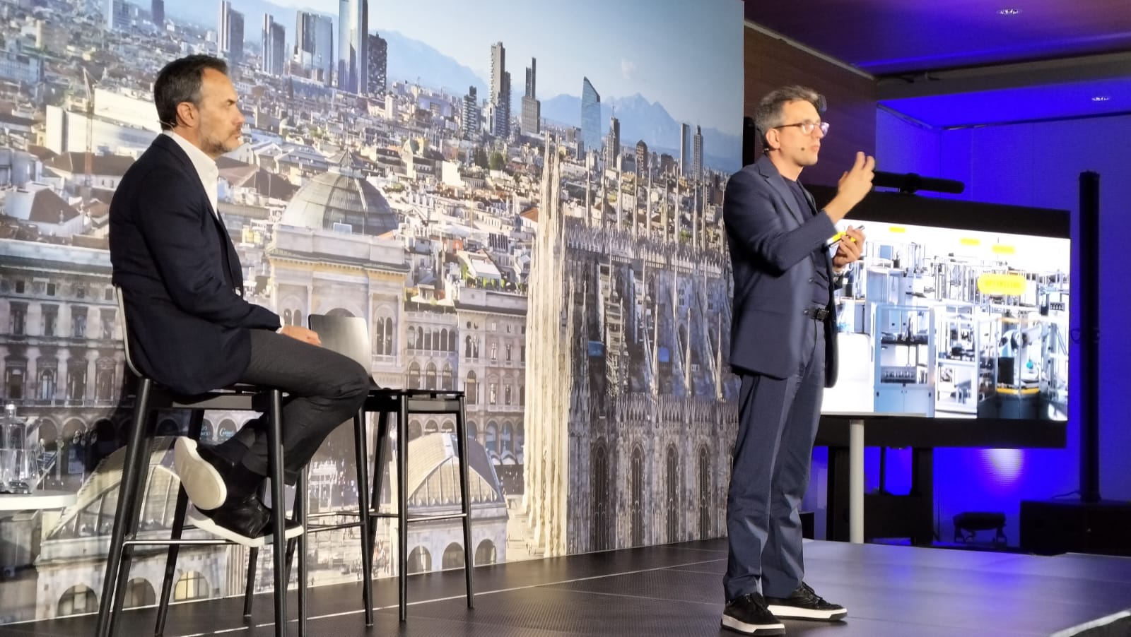 Vincenzo Esposito, Ceo di Microsoft Italia e Floriano Masoero, Ceo di Siemens Italia