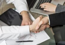 Acquisizione Azienda Immagine di Freepik.com
