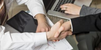 Acquisizione Azienda Immagine di Freepik.com