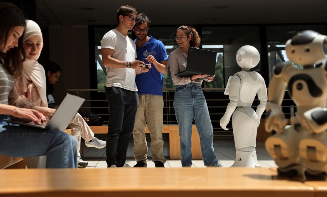 T-Power_assistive_robotics_Apertura