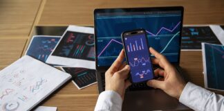 Mobile Money Ricerca Juniper AperturaImmagine di freepik