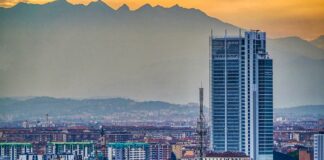 Sede Intesa Sanpaolo Fonte Wikipedia Di Zairon - Opera propria, CC BY-SA 4.0, Collegamento