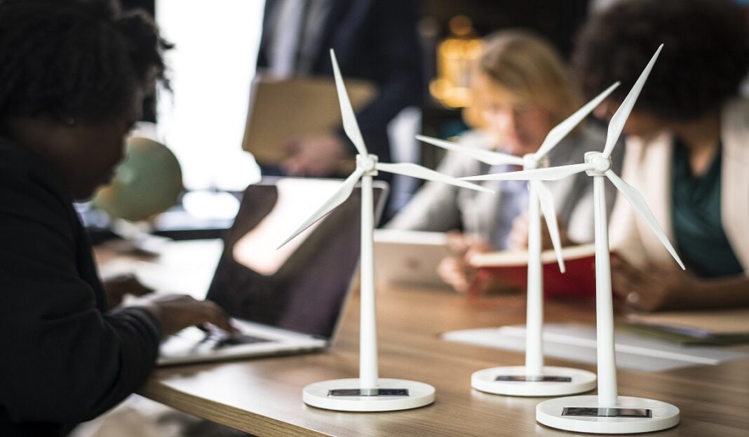 Energie Rinnovabili Immagine di rawpixel.com su Magnific