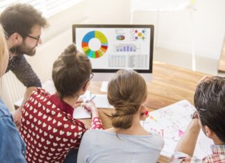 Agenti AI nelle campagne marketing Immagine di gpointstudio su Magnific