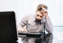 Mercato pc crisi Immagine di magnific
