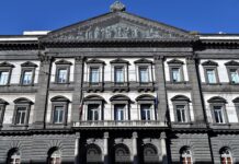 Università degli Studi di Napoli Federico II Di Giuseppe Guida - Opera propria, CC BY-SA 4.0, https://commons.wikimedia.org/w/index.php?curid=109993615